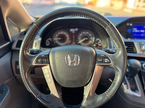 Used 2017 Honda Odyssey EX-L image 14