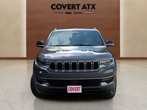 Used 2024 Jeep Wagoneer 2WD w/ Premium Group I image 8