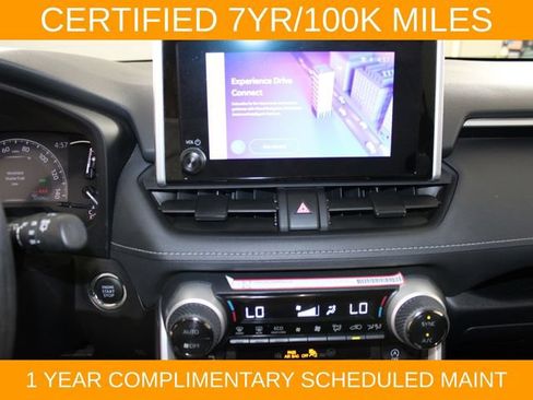 Used 2025 Toyota RAV4 XLE AWD/4WD image 23