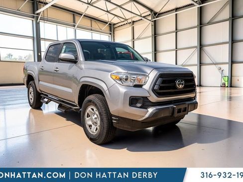 Used 2021 Toyota Tacoma SR AWD/4WD image 30