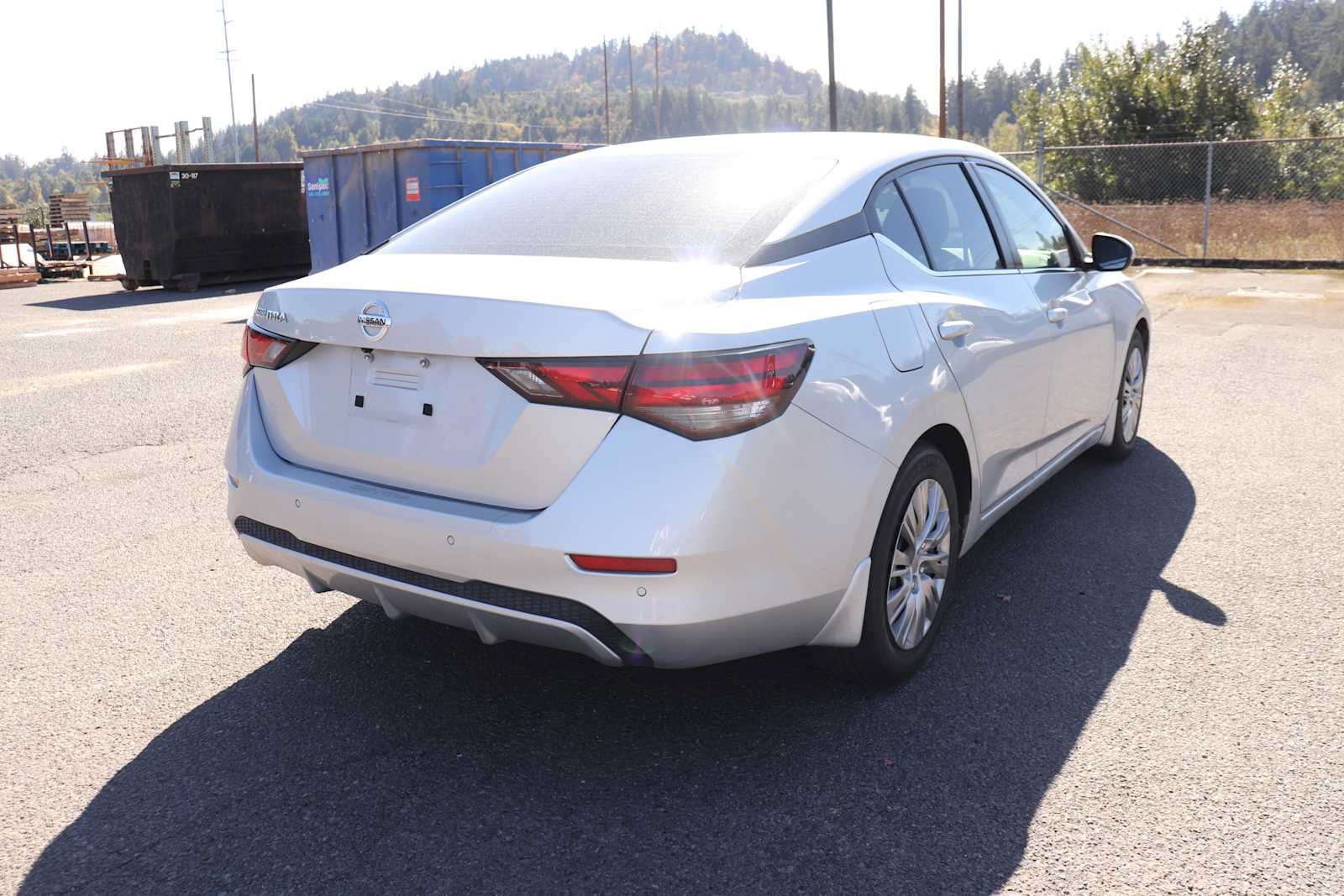 Used 2023 Nissan Sentra S FWD image 5