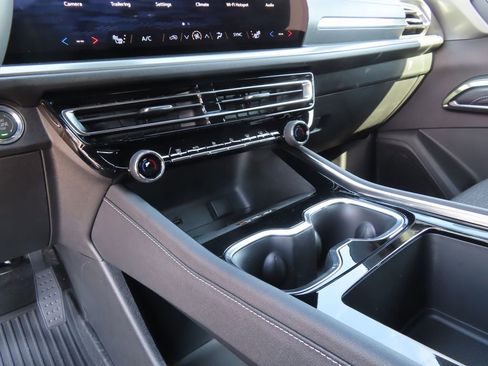 New 2026 Chevrolet Traverse LT AWD/4WD image 6