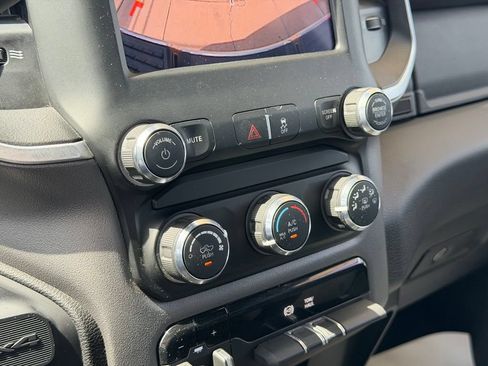 Used 2024 RAM 3500 Big Horn AWD/4WD image 22