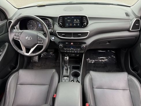 Used 2021 Hyundai Tucson Limited AWD/4WD image 17