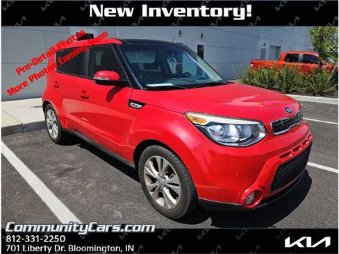 Used 2016 Kia Soul ! w/ Premium Package FWD image 1