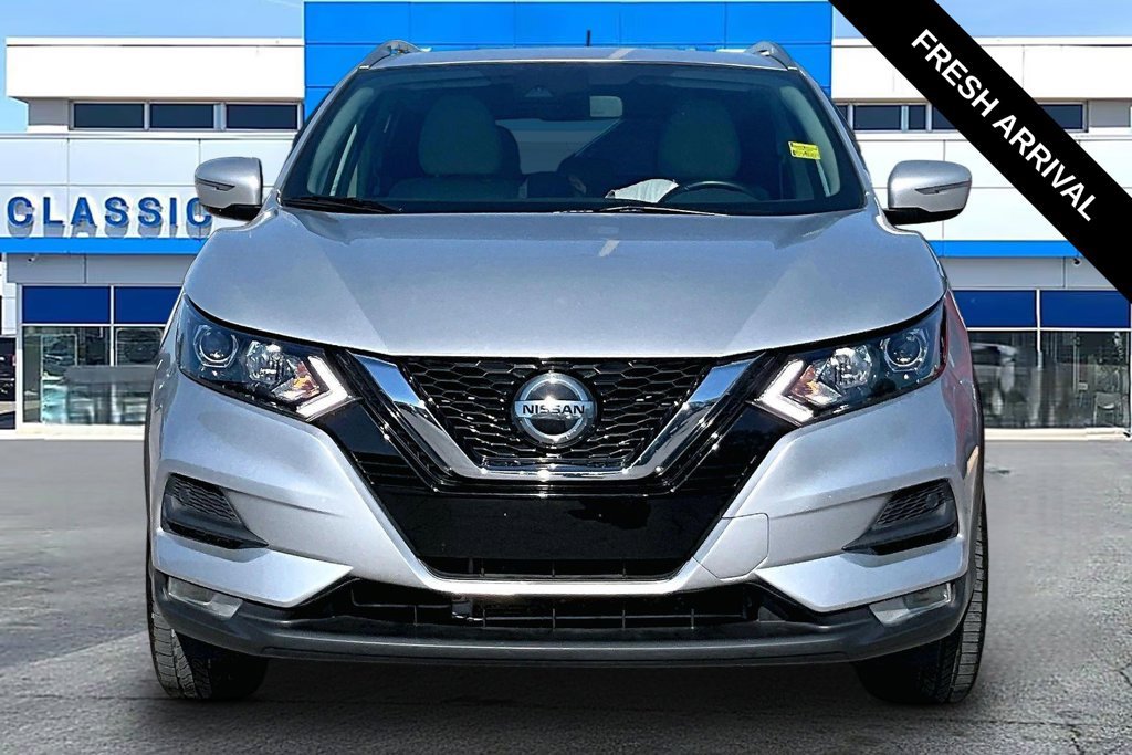 Used 2020 Nissan Rogue Sport SV w/ All-Weather Package FWD image 19