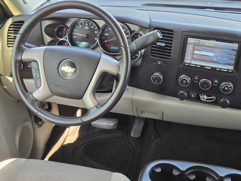 Used 2009 Chevrolet Silverado 1500 LT w/ Texas Edition AWD/4WD image 26