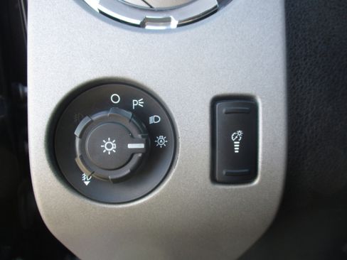 Used 2016 Ford F250 Lariat w/ Lariat Interior Package AWD/4WD image 29