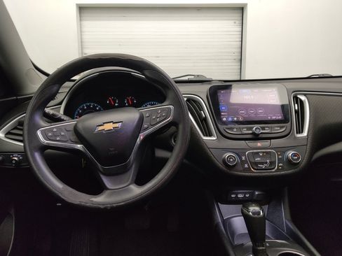 Used 2019 Chevrolet Malibu LS image 22