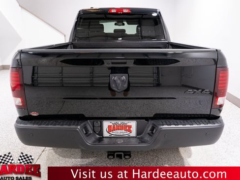Used 2022 RAM 1500 Warlock AWD/4WD image 4