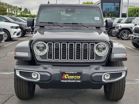 New 2025 Jeep Wrangler Sahara image 20