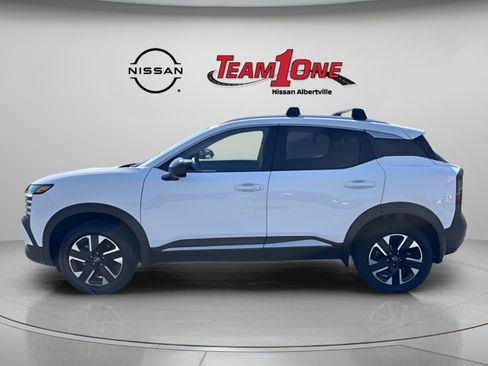 Used 2026 Nissan Kicks SV w/ Cold Weather Package AWD/4WD image 5