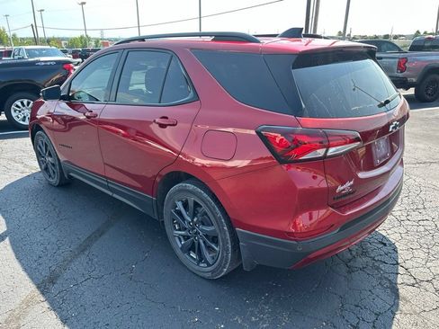 Used 2024 Chevrolet Equinox RS w/ RS Leather Package AWD/4WD image 7