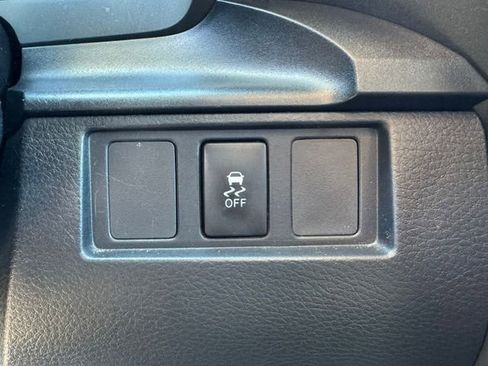 Used 2019 Toyota Tundra SR AWD/4WD image 37