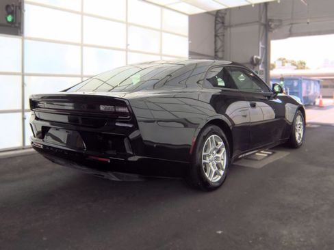 Used 2025 Dodge Charger Daytona R/T w/ Quick Order Package 25M R/T AWD/4WD image 4