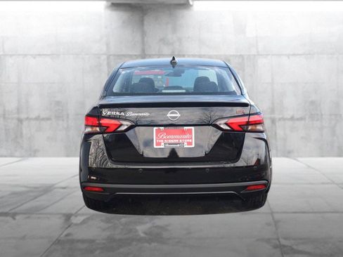 New 2025 Nissan Versa SR w/ Trunk Package image 6