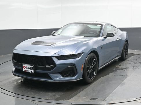 Used 2024 Ford Mustang GT Premium RWD image 6