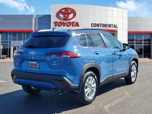 New 2026 Toyota Corolla Cross LE image 5