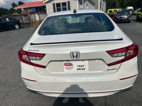 Used 2022 Honda Accord Sport image 15