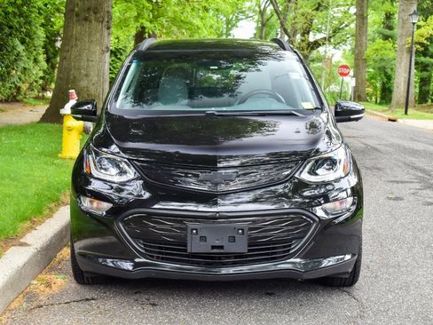 Used 2020 Chevrolet Bolt Premier w/ Infotainment Package FWD image 12