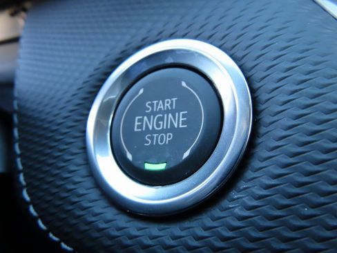 New 2026 Chevrolet Equinox LT w/ Safety and Technology Package FWD image 12