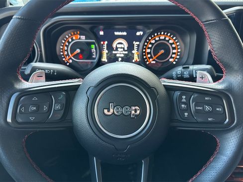 Used 2024 Jeep Wrangler Unlimited Rubicon 392 image 27