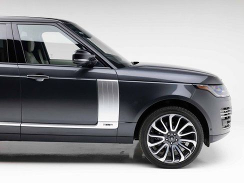 Used 2019 Land Rover Range Rover Long Wheelbase Autobiography AWD/4WD image 23