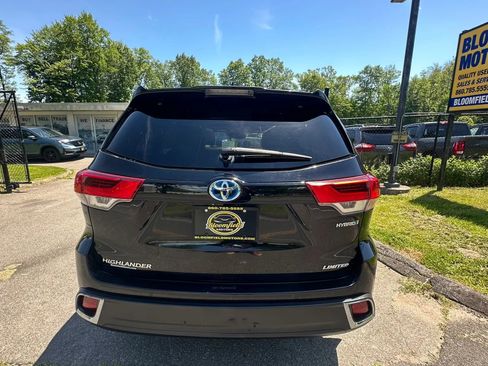 Used 2018 Toyota Highlander Limited AWD/4WD image 6