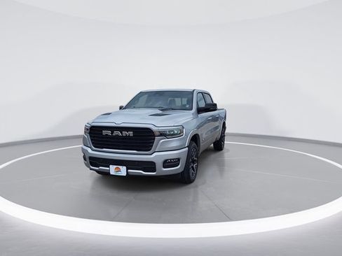 New 2026 RAM 1500 Laramie AWD/4WD image 3