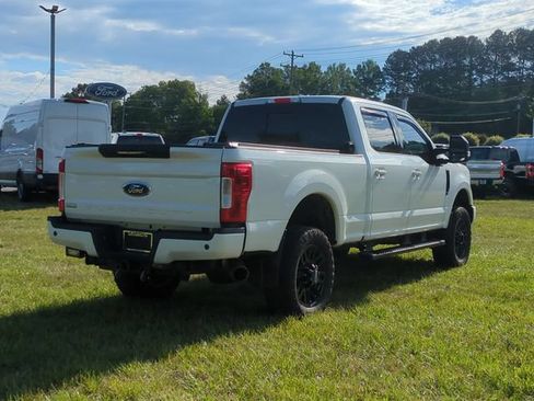 Used 2019 Ford F250 Lariat w/ Lariat Ultimate Package AWD/4WD image 13