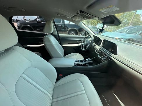 Used 2022 Hyundai Sonata SEL FWD image 10