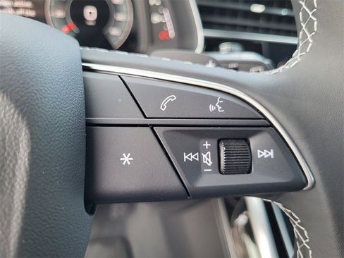 New 2025 Audi Q8 Prestige w/ Prestige Package image 18