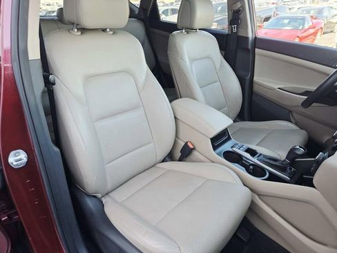 Used 2016 Hyundai Tucson Limited w/ Option Group 03 image 13