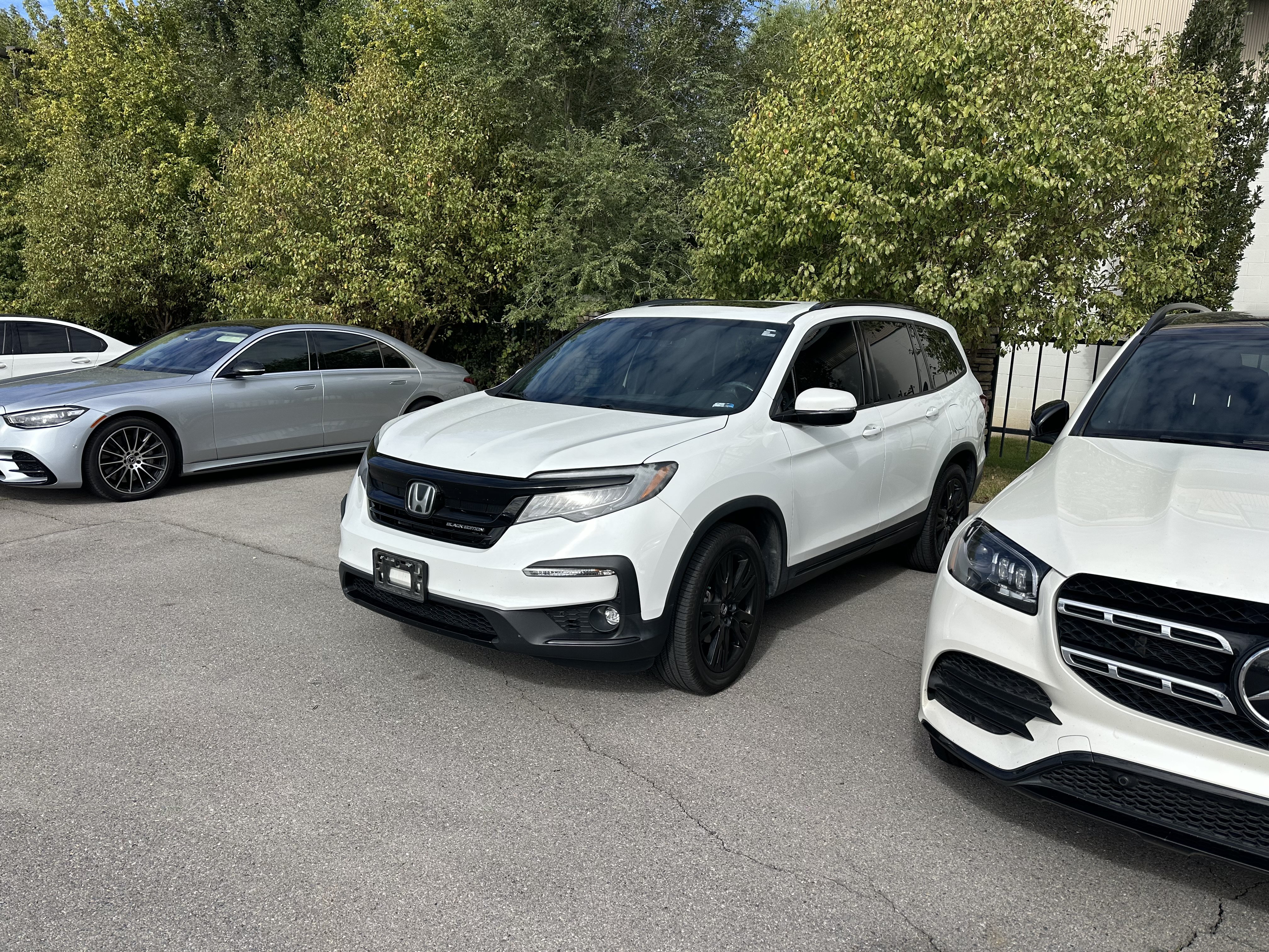Used 2021 Honda Pilot Black Edition image 2