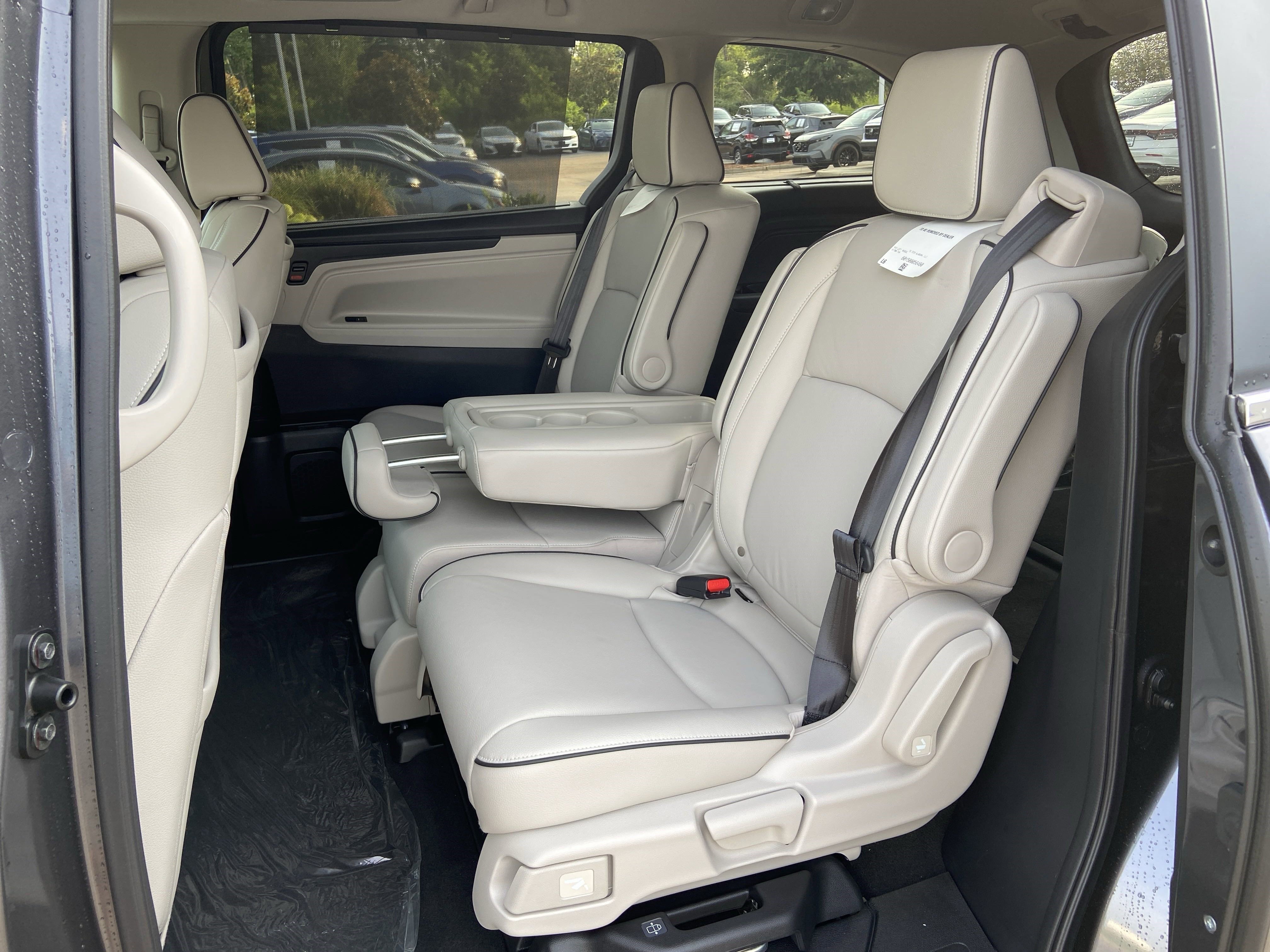New 2027 Honda Odyssey Touring image 19