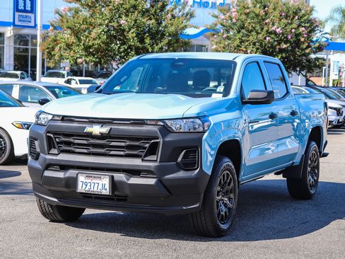Used 2026 Chevrolet Colorado W/T w/ WT Custom Package RWD image 3