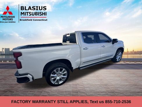 Used 2023 Chevrolet Silverado 1500 High Country w/ High Country Premium Package image 5