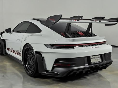 Used 2024 Porsche 911 GT3 RS RWD image 8