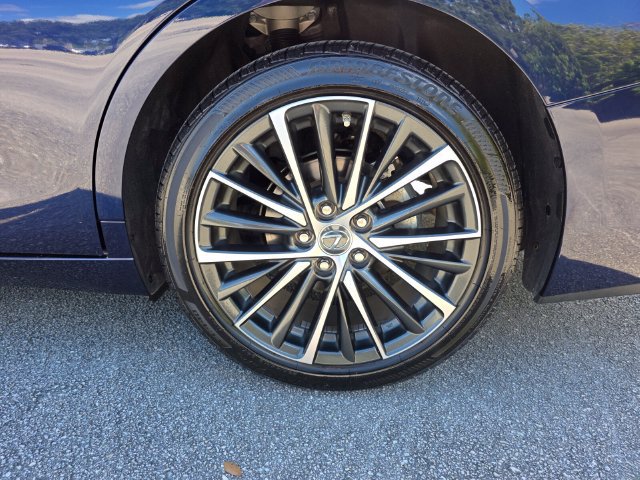 Used 2025 Lexus ES 350 w/ Premium Package FWD image 15