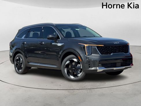 New 2025 Kia Sorento EX w/ EX Panoramic Sunroof Package image 2