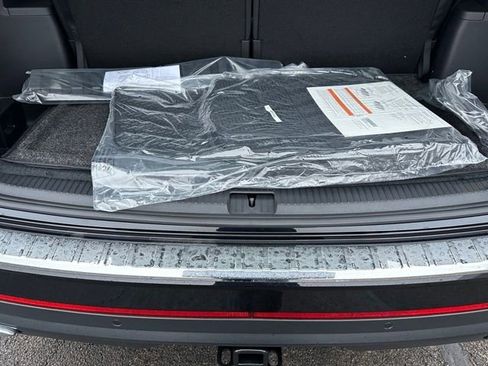 New 2026 Volkswagen Atlas SE image 18