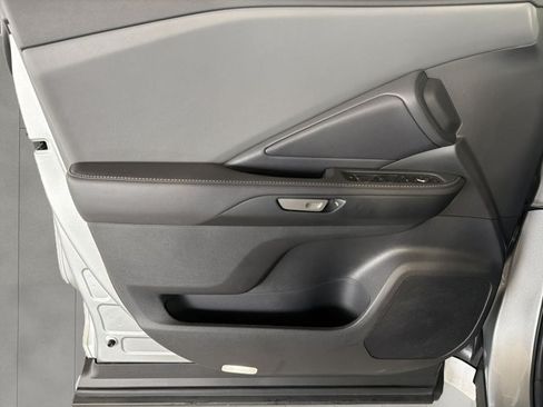 Certified 2025 Lexus TX 350 FWD w/ Convenience Package image 8