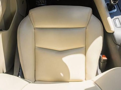 Used 2017 Cadillac XT5 FWD image 26