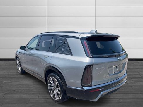 Certified 2026 Cadillac Vistiq Sport w/ LPO, Floor Liner Package AWD/4WD image 4