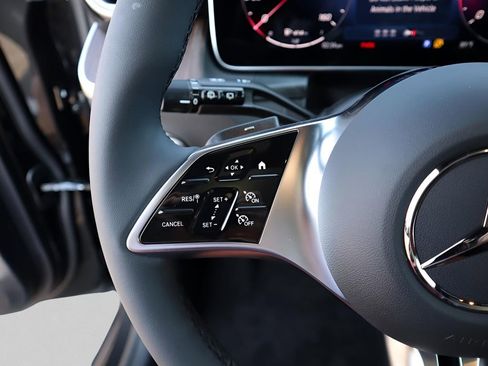 New 2026 Mercedes-Benz GLC 300 4MATIC image 36