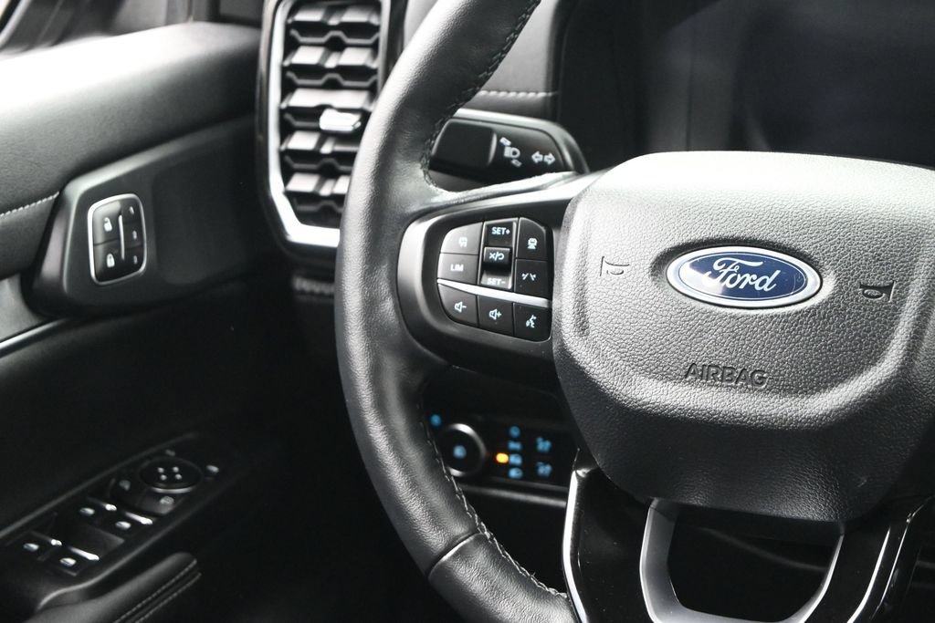 Used 2024 Ford Ranger Lariat w/ FX4 Off-Road Package AWD/4WD image 27
