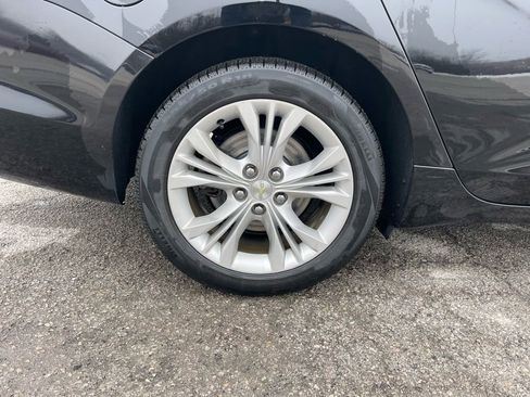 Used 2015 Chevrolet Impala LT image 12