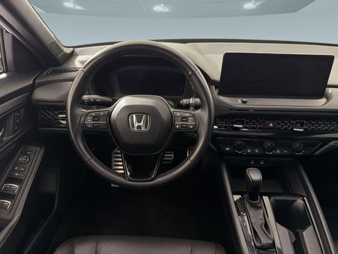 Used 2024 Honda Accord Sport image 28