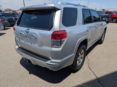 Used 2012 Toyota 4Runner SR5 w/ Premium Pkg w/3rd Row Seat AWD/4WD image 5