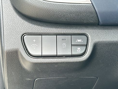 Used 2022 Kia Seltos S FWD image 10